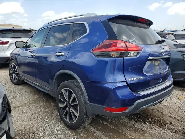 JN8AT2MT6JW486750 2018 NISSAN ROGUE - Image 2