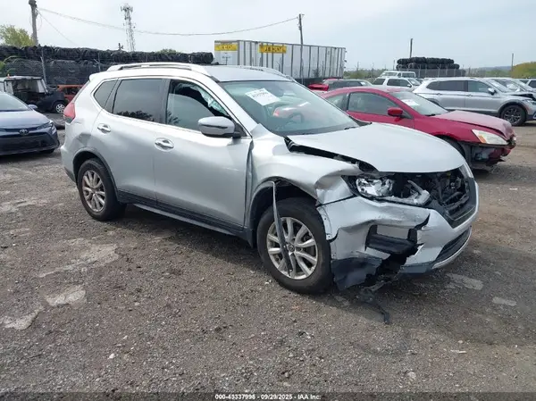 JN8AT2MT6JW486943 2018 NISSAN ROGUE - Image 1