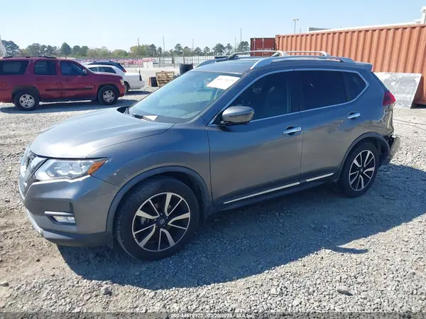 JN8AT2MT6JW488613 2018 NISSAN ROGUE - Image 2