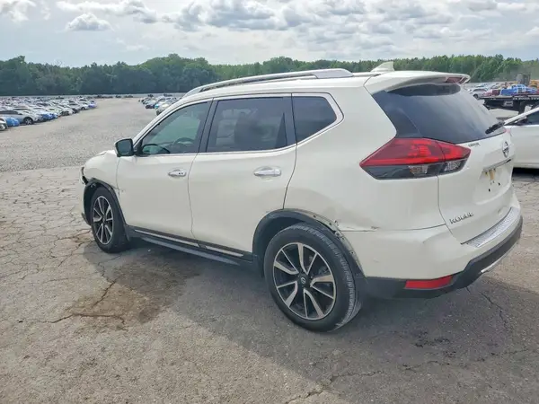 JN8AT2MT6JW490698 2018 NISSAN ROGUE - Image 2