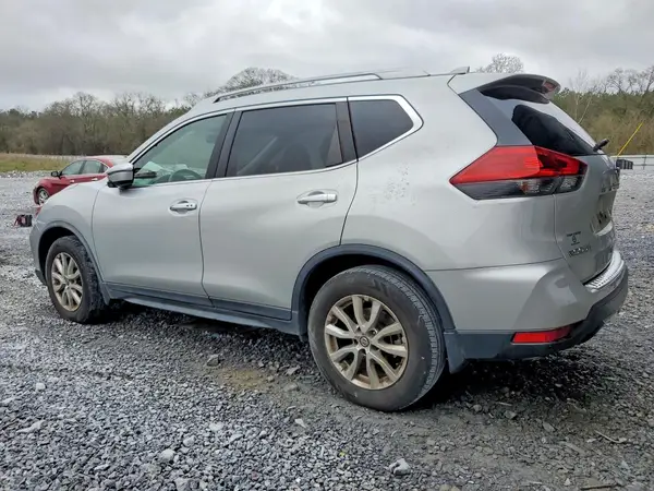 JN8AT2MT6JW491284 2018 NISSAN ROGUE - Image 2