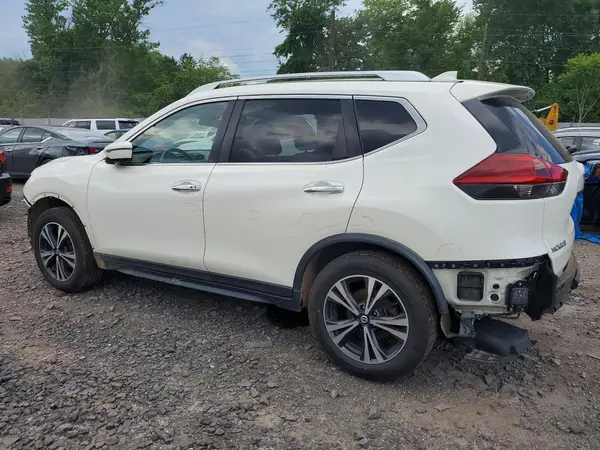 JN8AT2MT6KW250293 2019 NISSAN ROGUE - Image 2