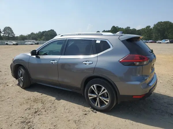 JN8AT2MT6KW256451 2019 NISSAN ROGUE - Image 2