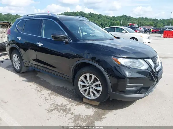 JN8AT2MT6KW258460 2019 NISSAN ROGUE - Image 1