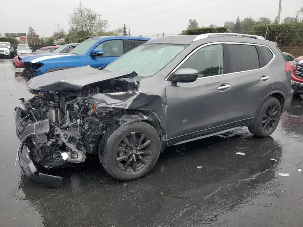 JN8AT2MT6KW260323 2019 NISSAN ROGUE - Image 1