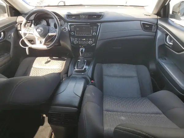 JN8AT2MT6KW260905 2019 NISSAN ROGUE - Image 8