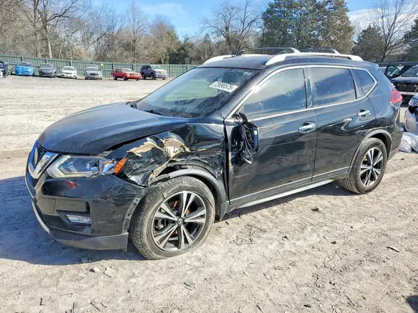 JN8AT2MT6KW264405 2019 NISSAN ROGUE - Image 1
