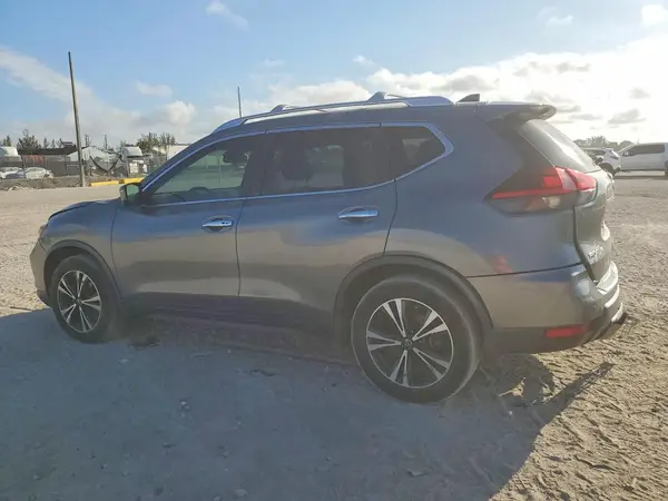 JN8AT2MT6KW264503 2019 NISSAN ROGUE - Image 2