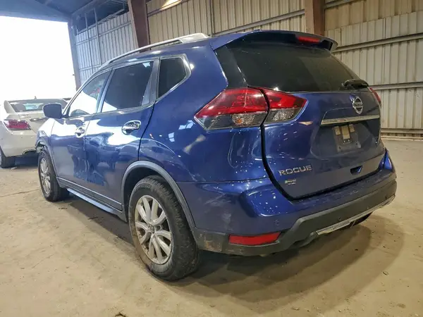 JN8AT2MT6LW003552 2020 NISSAN ROGUE - Image 2