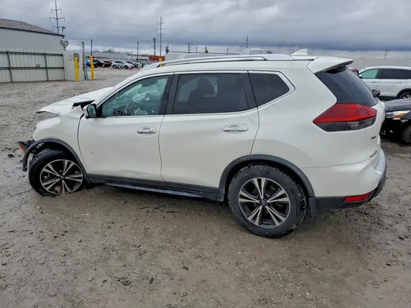 JN8AT2MT6LW004653 2020 NISSAN ROGUE - Image 2