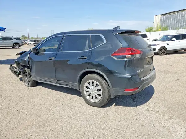 JN8AT2MT6LW005379 2020 NISSAN ROGUE - Image 2