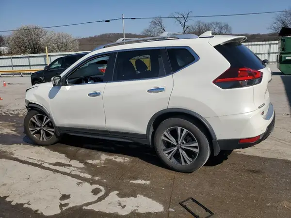JN8AT2MT6LW013871 2020 NISSAN ROGUE - Image 2