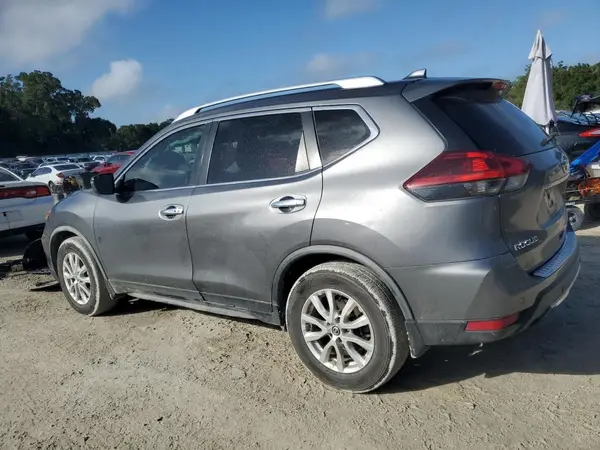 JN8AT2MT6LW017418 2020 NISSAN ROGUE - Image 2