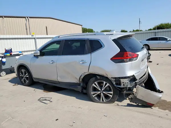 JN8AT2MT6LW018472 2020 NISSAN ROGUE - Image 2