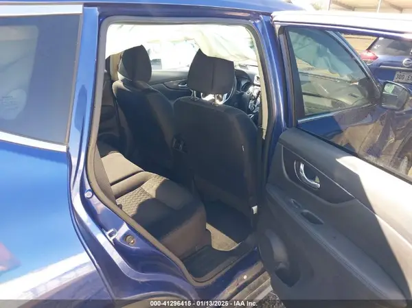 JN8AT2MT6LW041119 2020 NISSAN ROGUE - Image 8