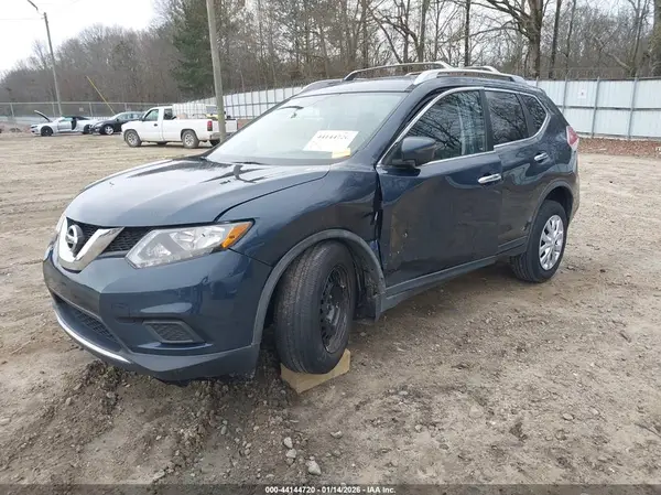 JN8AT2MT7GW000181 2016 NISSAN ROGUE - Image 2