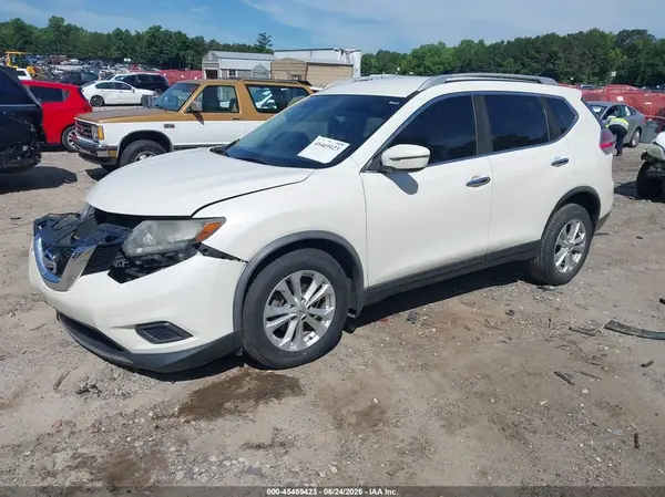 JN8AT2MT7GW005526 2016 NISSAN ROGUE - Image 2