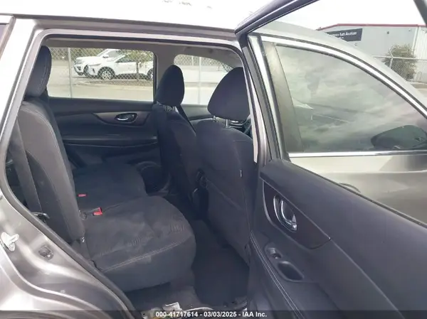 JN8AT2MT7GW006580 2016 NISSAN ROGUE - Image 8