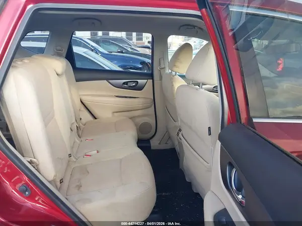 JN8AT2MT7GW007499 2016 NISSAN ROGUE - Image 8