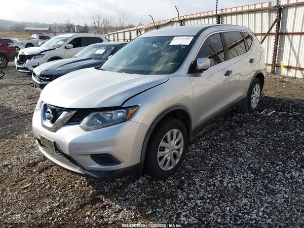 JN8AT2MT7GW012749 2016 NISSAN ROGUE - Image 2