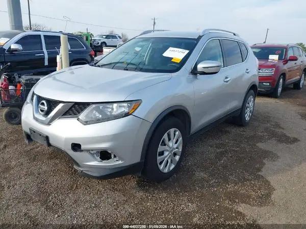 JN8AT2MT7GW015120 2016 NISSAN ROGUE - Image 2