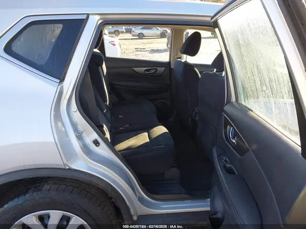 JN8AT2MT7GW016428 2016 NISSAN ROGUE - Image 8