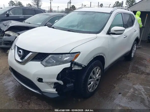 JN8AT2MT7GW023699 2016 NISSAN ROGUE - Image 2