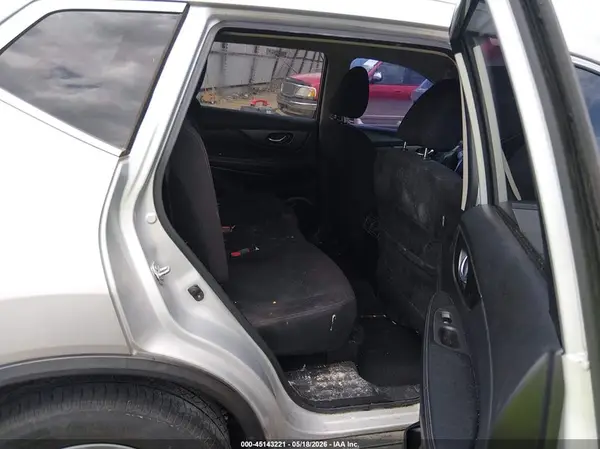 JN8AT2MT7GW029549 2016 NISSAN ROGUE - Image 8