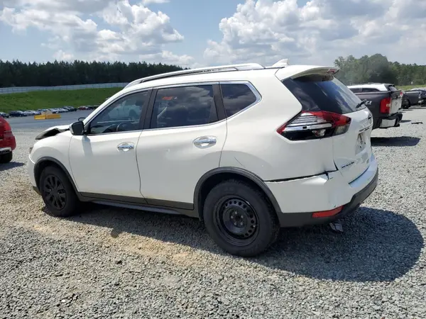 JN8AT2MT7HW133105 2017 NISSAN ROGUE - Image 2