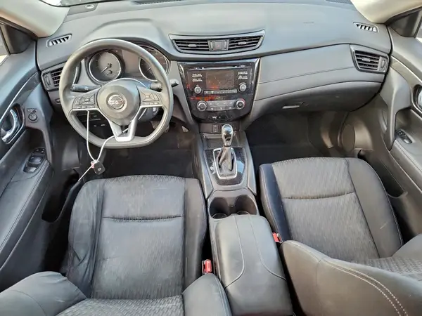 JN8AT2MT7HW134352 2017 NISSAN ROGUE - Image 8