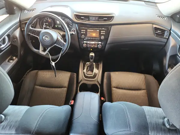 JN8AT2MT7HW137204 2017 NISSAN ROGUE - Image 8