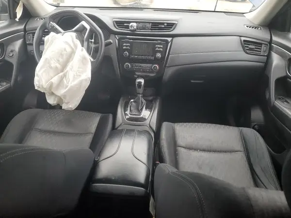 JN8AT2MT7HW139132 2017 NISSAN ROGUE - Image 8