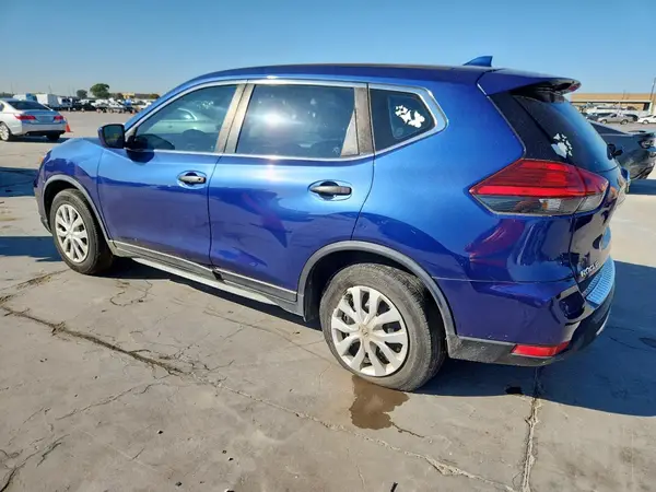 JN8AT2MT7HW140006 2017 NISSAN ROGUE - Image 2