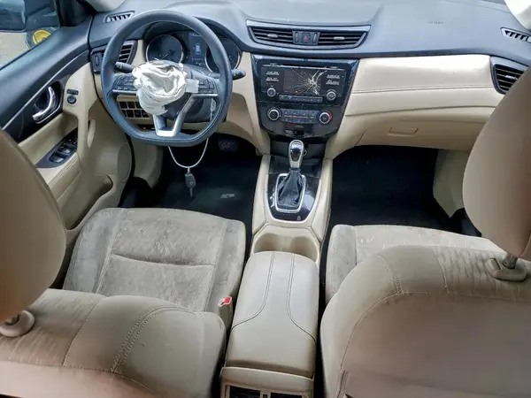 JN8AT2MT7HW140071 2017 NISSAN ROGUE - Image 8
