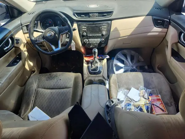JN8AT2MT7HW140183 2017 NISSAN ROGUE - Image 8