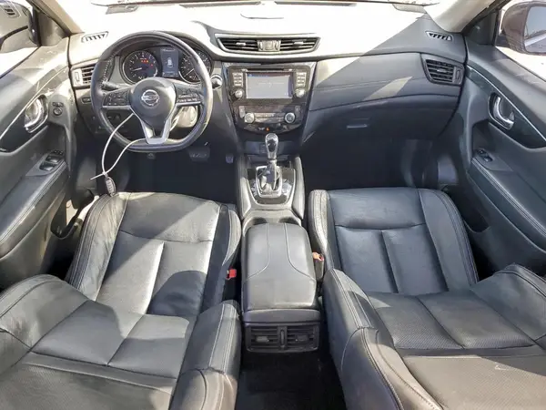 JN8AT2MT7HW140278 2017 NISSAN ROGUE - Image 8