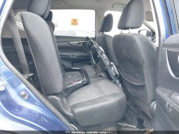 JN8AT2MT7HW142127 2017 NISSAN ROGUE - Image 8