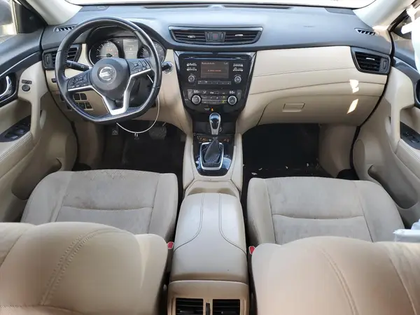 JN8AT2MT7HW142600 2017 NISSAN ROGUE - Image 8