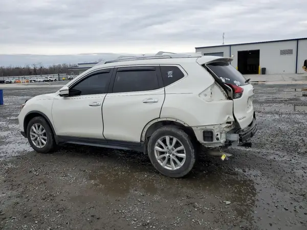 JN8AT2MT7HW143603 2017 NISSAN ROGUE - Image 2