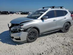 JN8AT2MT7HW149000 2017 NISSAN ROGUE