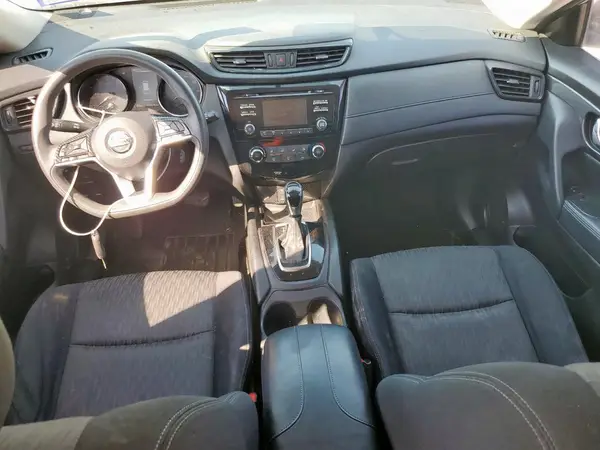 JN8AT2MT7HW149000 2017 NISSAN ROGUE - Image 8