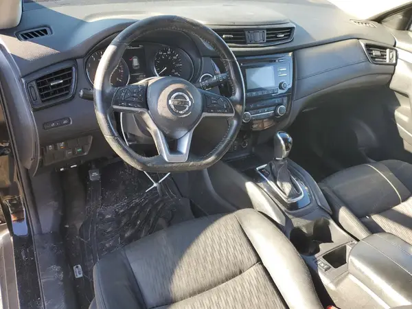 JN8AT2MT7HW149093 2017 NISSAN ROGUE - Image 8