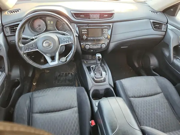 JN8AT2MT7HW151653 2017 NISSAN ROGUE - Image 8