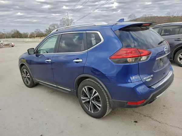 JN8AT2MT7HW153998 2017 NISSAN ROGUE - Image 2