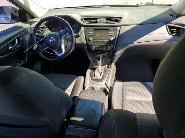 JN8AT2MT7HW380687 2017 NISSAN ROGUE - Image 8