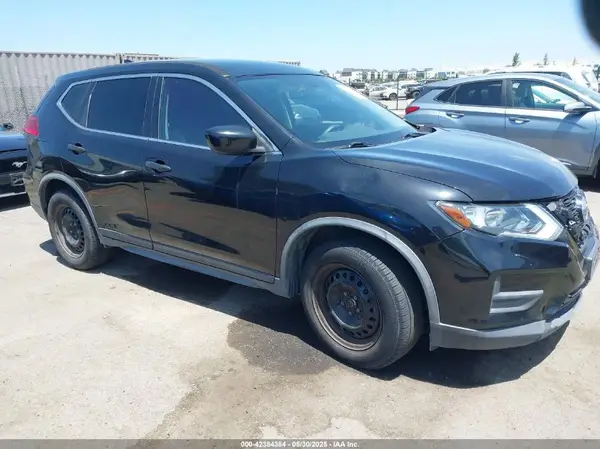 JN8AT2MT7HW381998 2017 NISSAN ROGUE - Image 1