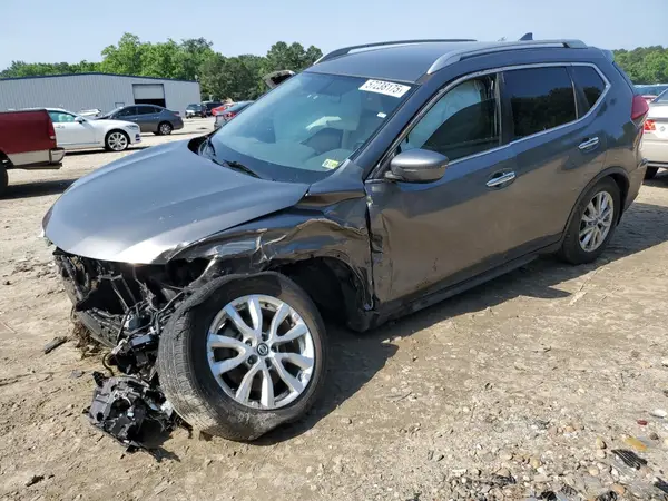 JN8AT2MT7HW384027 2017 NISSAN ROGUE - Image 1