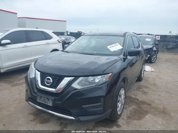 JN8AT2MT7HW387025 2017 NISSAN ROGUE - Image 2