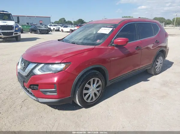 JN8AT2MT7HW387655 2017 NISSAN ROGUE - Image 2