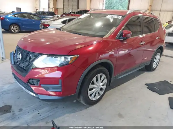 JN8AT2MT7HW389390 2017 NISSAN ROGUE - Image 2